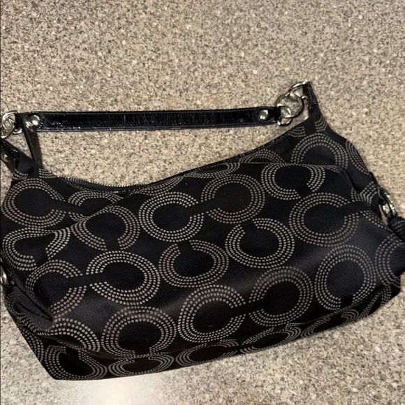 Coach Black Signature Ashley Op Art Shoulder Bag - Picture 4 of 4